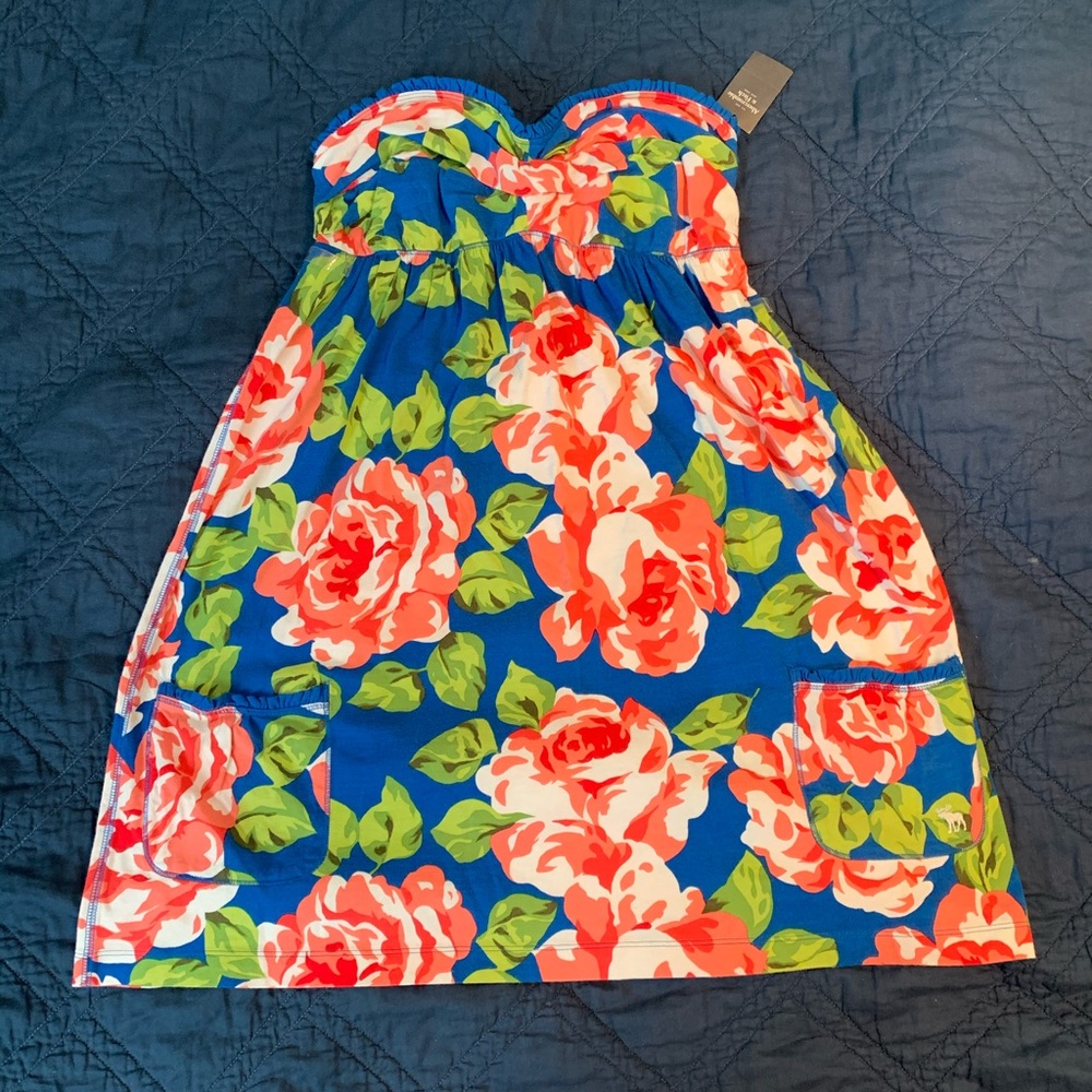 NWT Abercrombie & Fitch mini dress